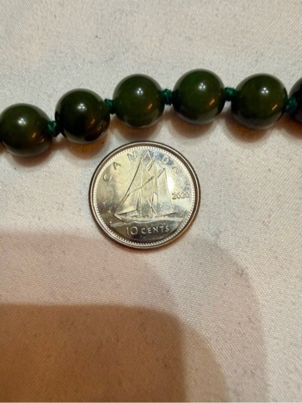 Vintage B.C. Nephrite Jade Knotted Necklace - Cariboo Jade Shoppe (20") - Picture 6 of 8